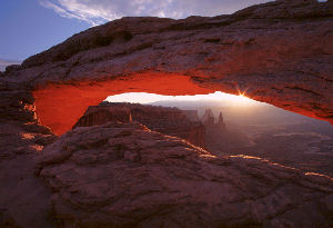 Sunrise at Mesa Arch